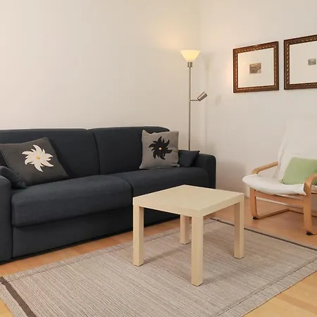 Residenza Alpenrose 22 Apartment *